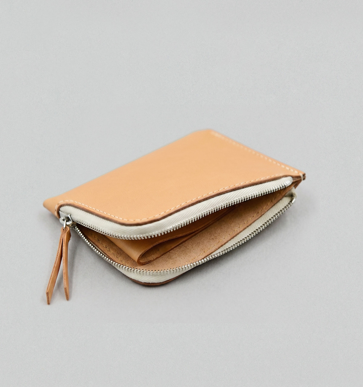 Natural Vegetable Leather Half-Zip Wallet