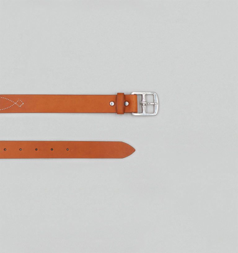 Ceinture en Veau Végétal Gold brodé avec boucle d'étrivière