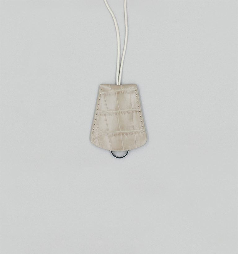 Porte-Clés Cloche En Veau Embossé Façon Crocodile Mastic