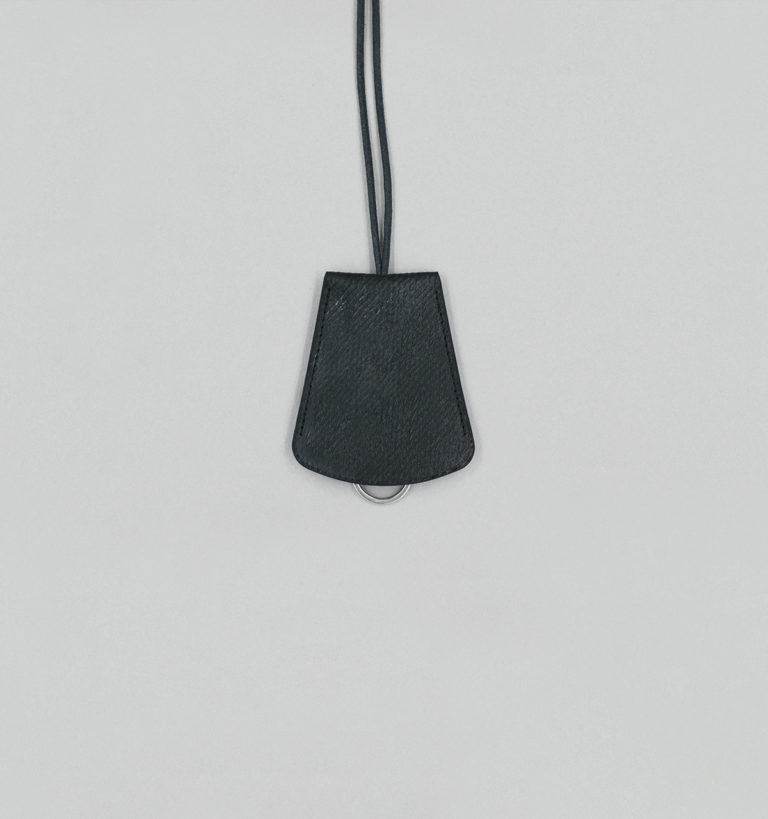 Porte-Clés Cloche En Cuir de Russie Noir