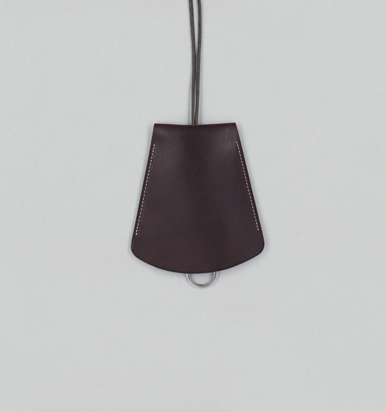 Grand Porte-Clés Cloche en Veau Végétal Chocolat