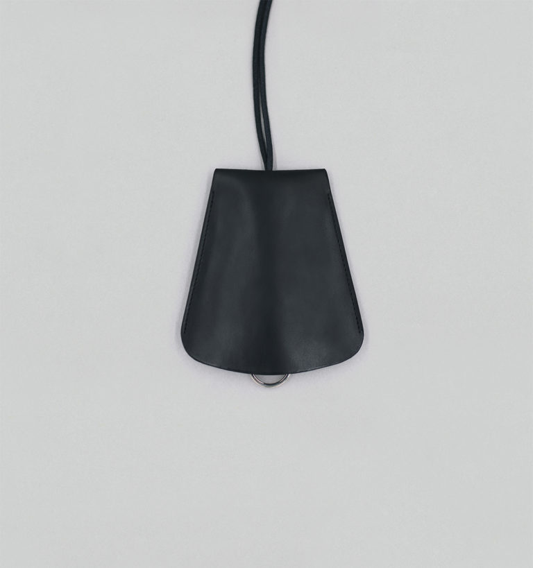 Grand Porte-Clés Cloche en Veau à Double Tannage Noir
