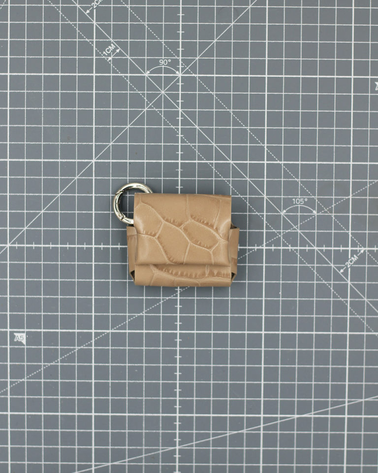 57 - Mastic Crocodile Embossed Calf Leather Open Source Airpods Pro 1-2 Case