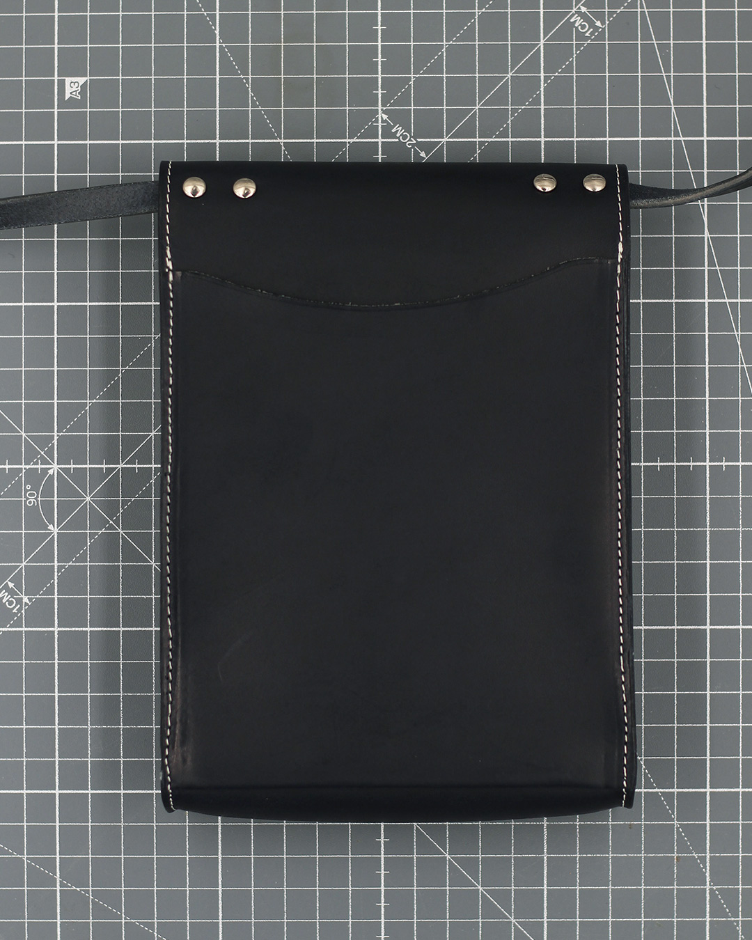 95 - Navy Vegetable Calf Flap Pouch