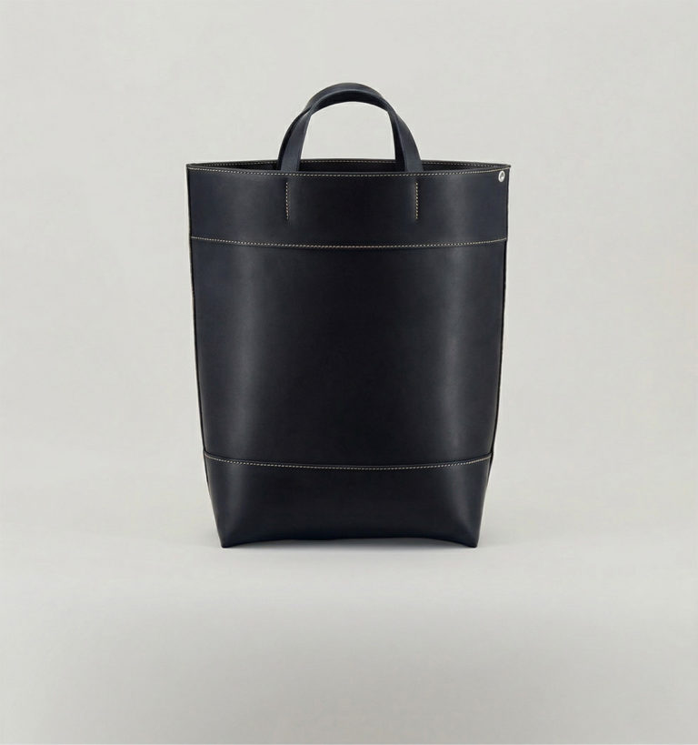 Sac Cabas Trois Pans en Veau Végétal Noir