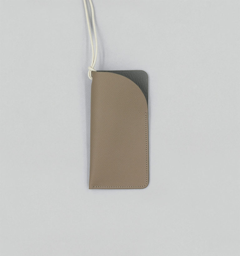 Taupe Cross-Hatched Calf Neck Glasses Sleeve