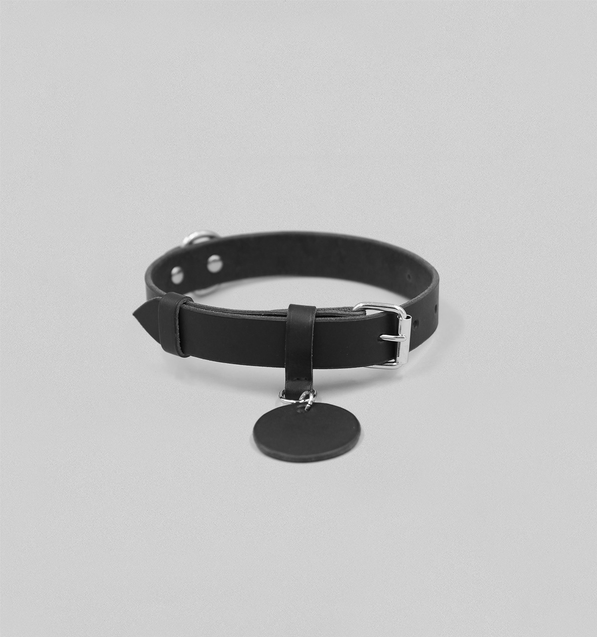 Collier pour chien en Veau à Tannage Végétal Noir